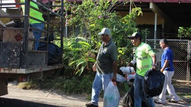 Operativo de recolección de basura con miras a la prejornada mundial de la juventud