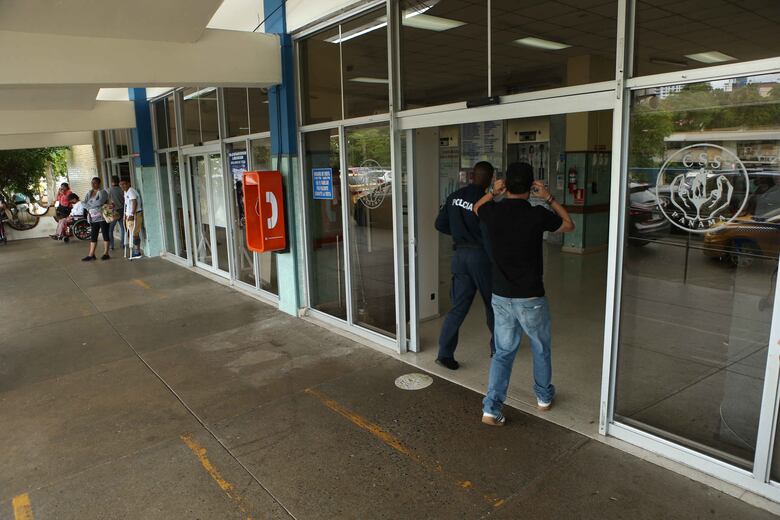 Un llamado a la acción: elevadores dañados en el Complejo Hospitalario de la CSS 