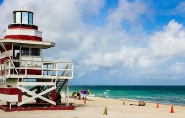 Una mujer muere ahogada en Miami Beach