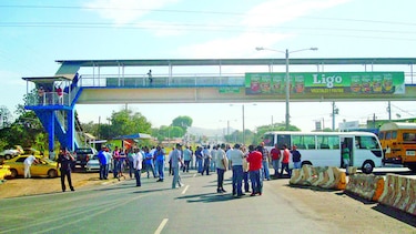 Persiste mal estado de la carretera en Cañita