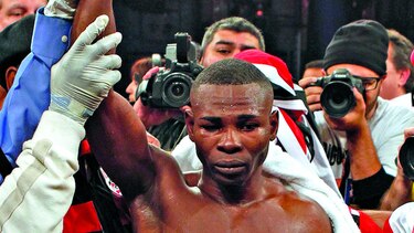 AMB ordena revancha de Rigondeaux y Flores