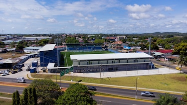 Veraguas estrena el renovado estadio Toco Castillo tras casi ocho años de espera