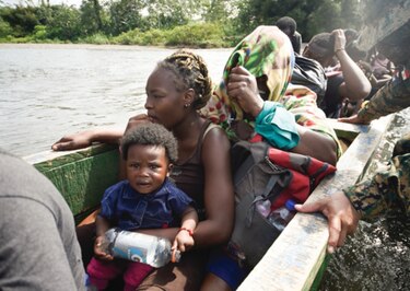 Caravana de migrantes busca llegar a Panamá