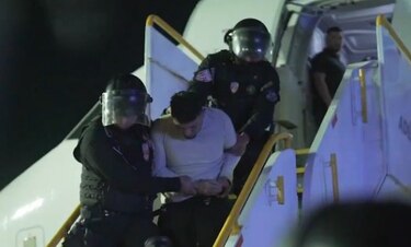 Estados Unidos deporta a El Salvador  a 238 personas consideradas integrantes del Tren de Aragua, pese a existir orden judicial que lo impedía