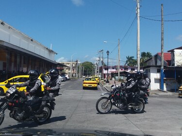 En Colón 18 personas incumplen con las nuevas reglas de la cuarentena total