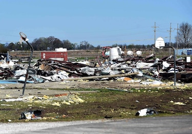 El sur y sureste de Estados Unidos, en alerta máxima por fuertes tormentas y tornados