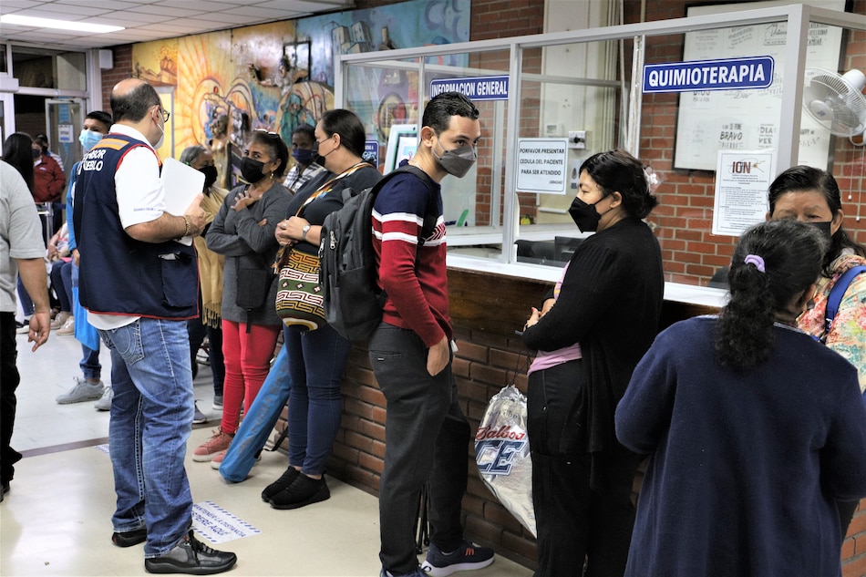 Licitación del nuevo Oncológico, en medio de reclamos y suspensión