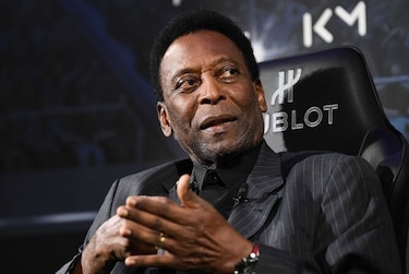 Pelé se siente 'mucho mejor' de su infección urinaria