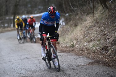 Pogacar, muy superior al resto, acaricia la victoria en la Tirreno-Adriático