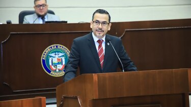 Procurador Gómez Rudy opina que es inconstitucional ‘el blindaje’ a funcionarios de la Asamblea en dos años