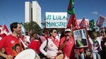 Lula asume ministerio en Gabinete de Rousseff