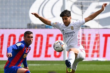 Real Madrid vence 2-0 al Eibar con goles de Asensio y Benzema