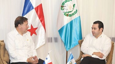 La poca transparencia define los viajes oficiales