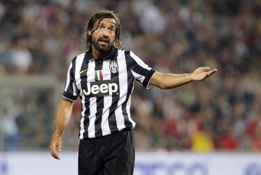 Andrea Pirlo será baja un mes por lesión de cadera