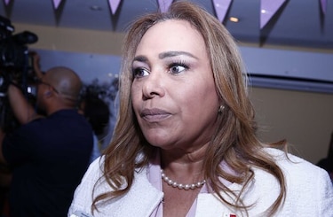 Ministra consejera Eyra Ruiz acudió a funeral, pero asegura que se cumplieron las medidas sanitarias