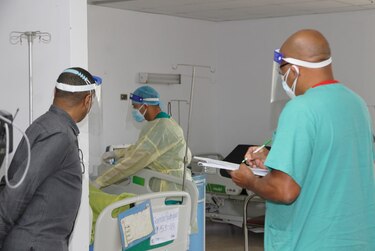 Un 88% de las camas del sistema de salud panameño está disponible, según el Minsa y la CSS
