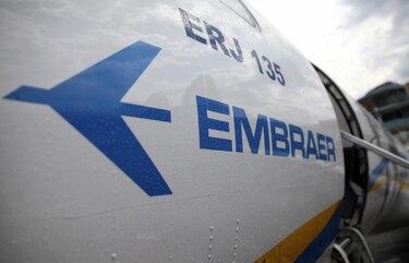 Brasileña Embraer entrega 209 aviones en 2013