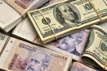 El dólar se aprecia frente al peso argentino en el mercado informal