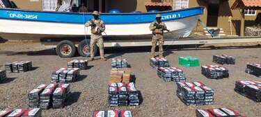 Decomisan 1,311 paquetes de droga en las costas de Veraguas
