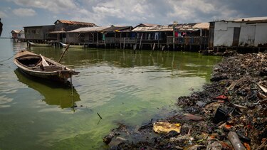 Ambientalistas alertan sobre emergencia por derrames de petróleo en el mayor lago de Venezuela