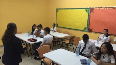 Alumnos de 100 escuelas se someten a evaluaciones académicas