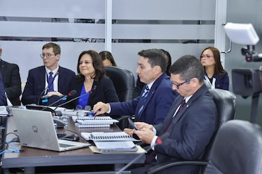 El Canal proyecta más ingresos pese a menor tránsito de buques