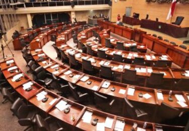 Legislativo le pone pausa a su agenda