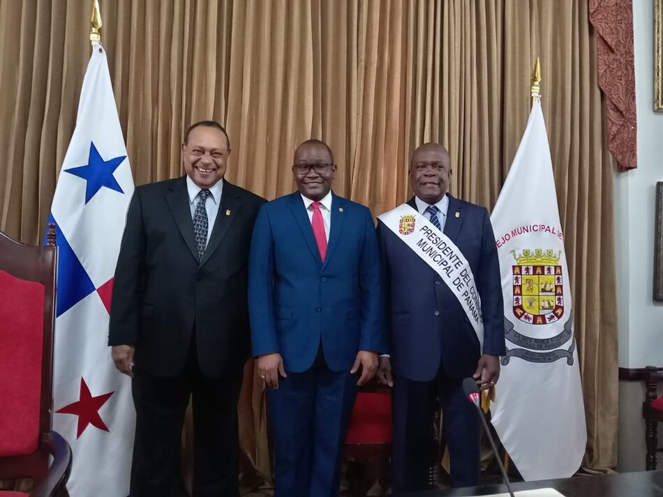 Senén Mosquera asume presidencia del Concejo de Panamá tras gestionar $4 millones de la descentralización paralela y ser denunciado