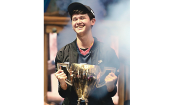 Joven se lleva 3 millones de dólares al ganar el Mundial de Fortnite