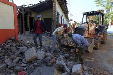 Nicaragua registra 418 réplicas entre los volcanes Momotombo y Apoyeque