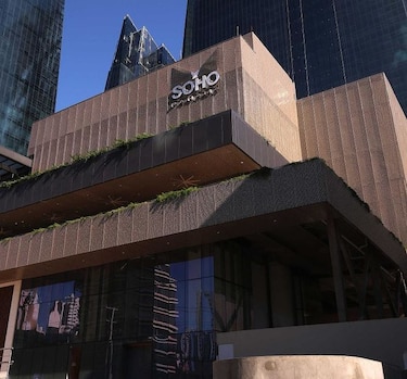 Inquilinos de Soho Mall piden extensión de licencia para seguir operando