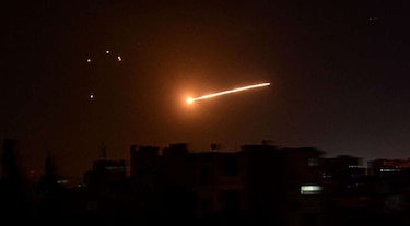 Israel bombardea posiciones sirias tras lanzamiento de un misil