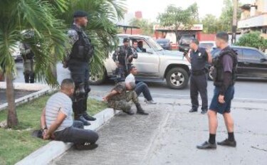 Dan de baja a un agente de Senafront por narcotráfico