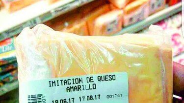 Regulan venta de imitación de queso