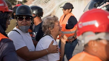 Qué puede aprender Venezuela de Chile, Japón y otros países que construyen edificios ‘sobre patines’ para resistir terremotos