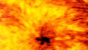 Radiotelescopio chileno ALMA obtiene inéditas imágenes del Sol