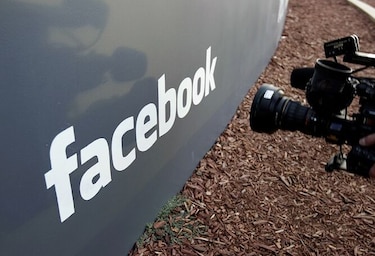 Facebook guardó en sus servidores contraseñas sin encriptar de millones de usuarios
