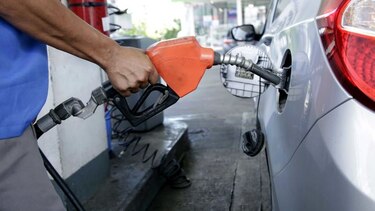 Este viernes baja el precio de las gasolinas de 95 y 91 octanos