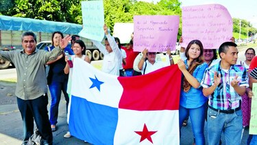 Estudiantes de derecho rechazan examen de barra