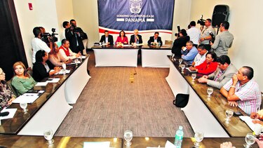 Docentes, a un paso del paro