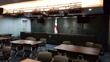 Comisión de Credenciales reanudará las consultas sobre Tovar de Zarak y Moore el 10 de enero