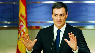 Socialistas acusan a Podemos de chantaje en España
