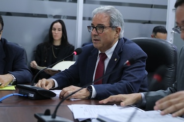 Estas son las preguntas que el ministro de Salud deberá responder por denuncias en el hospital Nicolás A. Solano