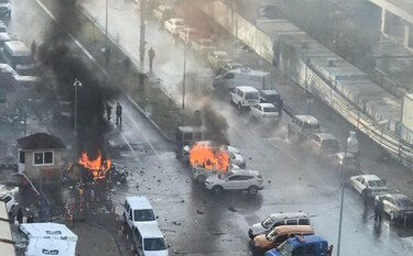 Policía turca mata a dos ‘terroristas’ tras explosión en Esmirna