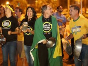 Empresarios abogan por una 'unión política' en Brasil