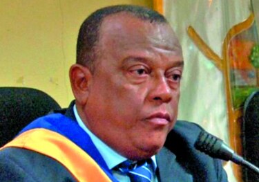 Consejo Municipal de Arraiján envía de vacaciones al alcalde Sánchez Moró