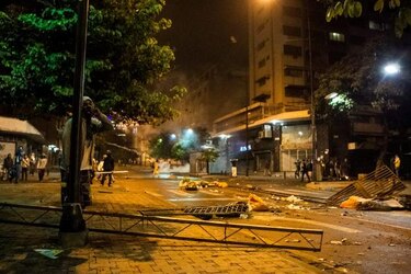 Iglesia y Gobierno llaman al diálogo en Venezuela en medio de acusaciones