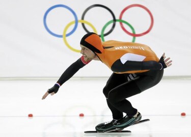 Holanda sigue arrasando en el patinaje de Sochi
