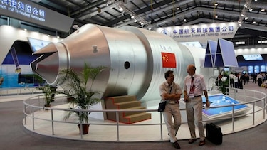 La estación espacial Tiangong 1 de China regresa a la Tierra