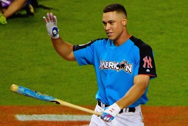 Judge, un líder en jonrones y novato del año que le sale barato a los Yankees